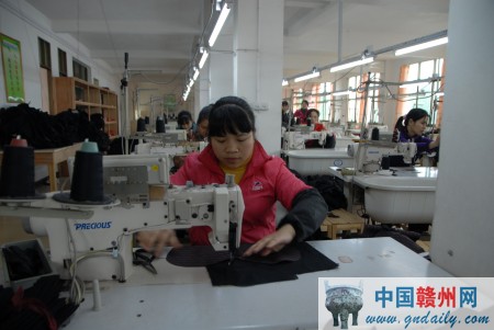 我市现代轻纺业的转型之路